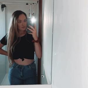 Meet your Posher, Sasha